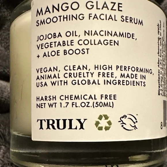 TRULY Mango Glaze Facial Serum - Cream - Picture 2 of 4